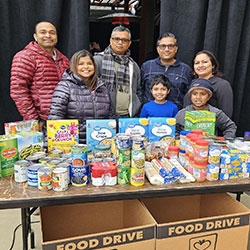 Holiday Food Donation Drive @Minnies Pantry (Dec 2025)